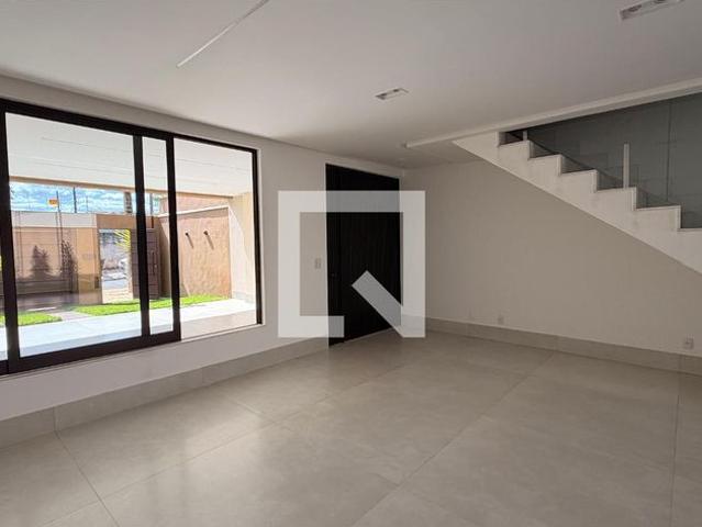 Casa venda em Região Geográfica Imediata de Goiânia, Goiânia