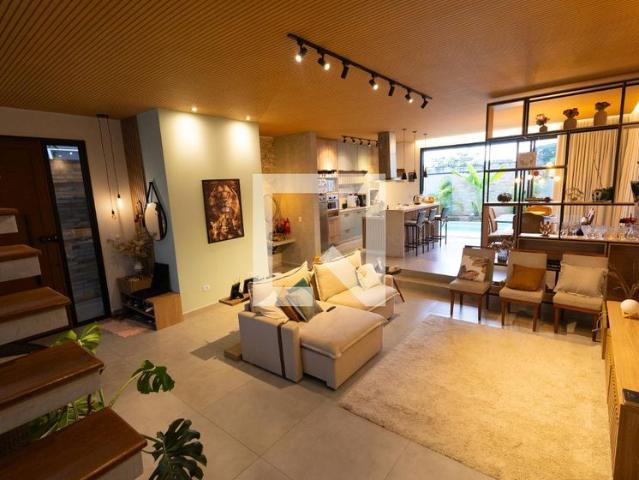 Casa aluguel em Região Imediata de São José dos Campos, Região Metropolitana do Vale do Paraíba e Litoral Norte