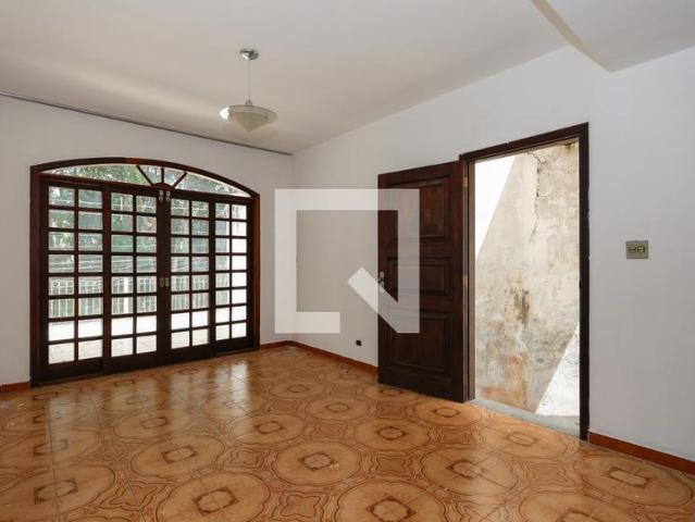 Casa aluguel em Taboão da Serra