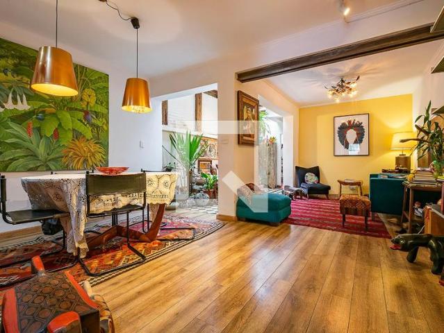 Casa aluguel em Jardim Paulista, Biritiba-Mirim