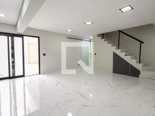 Casa aluguel em Região Imediata de São Paulo, Região Metropolitana de São Paulo