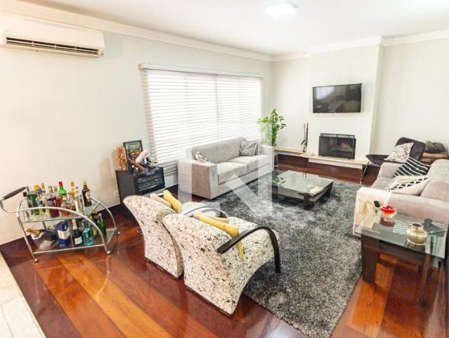 Casa aluguel em Água Rasa, Biritiba-Mirim