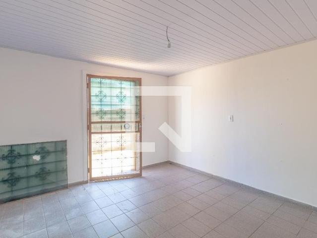 Casa aluguel em Região Geográfica Imediata de Goiânia, Goiânia