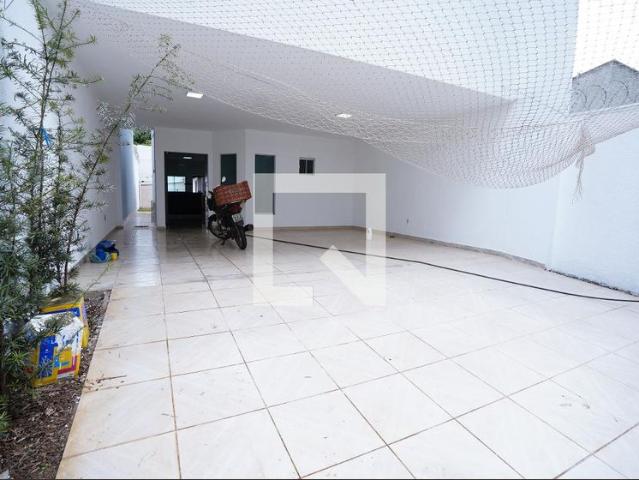 Casa aluguel em Região Geográfica Imediata de Goiânia, Goiânia