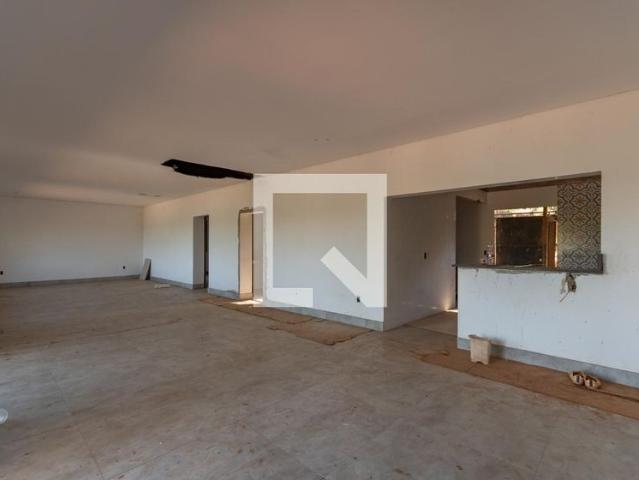Casa aluguel em Região Geográfica Imediata de Belo Horizonte, Região Metropolitana de Belo Horizonte
