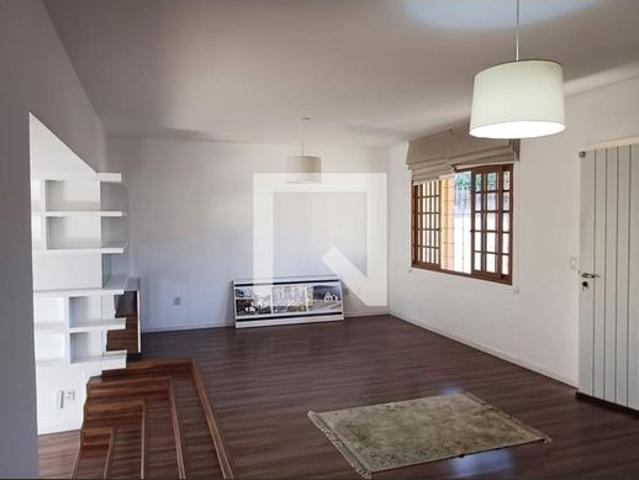 Casa aluguel em Florianópolis, Novo Estreito