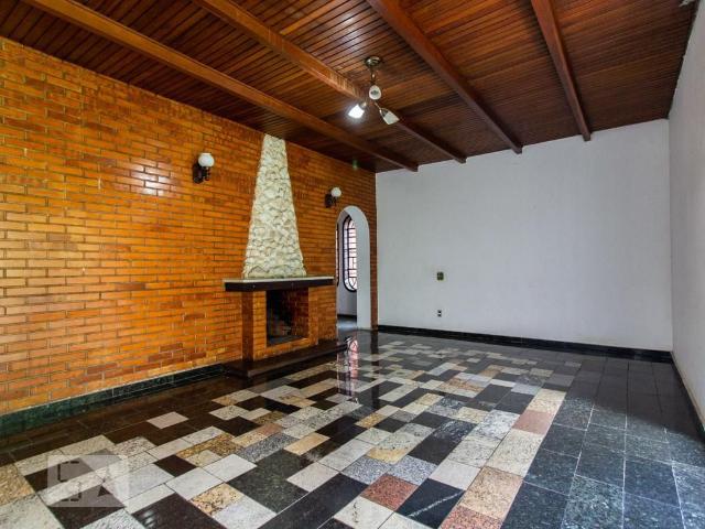 Casa aluguel em Região Geográfica Imediata de Belo Horizonte, Região Metropolitana de Belo Horizonte