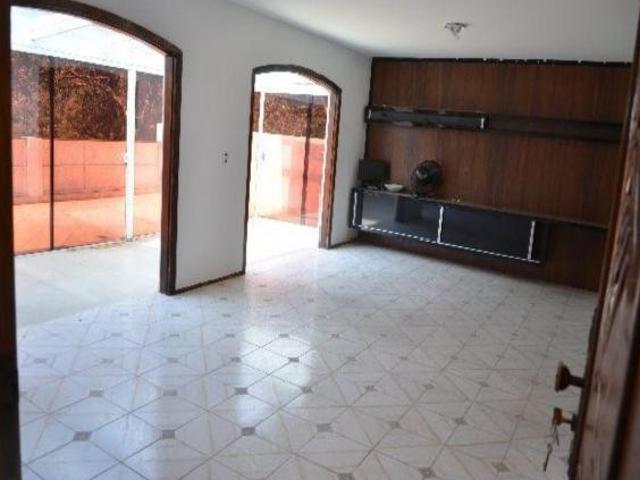 Casa venda em Jardim Silveira, Barueri