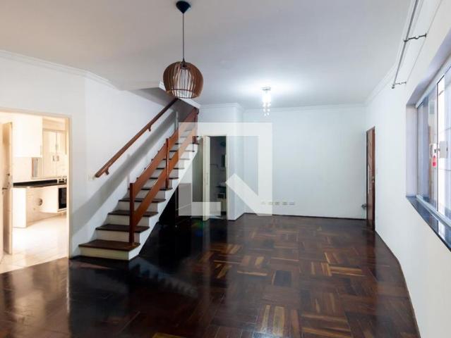 Casa aluguel em Região Imediata de São Paulo, Região Metropolitana de São Paulo