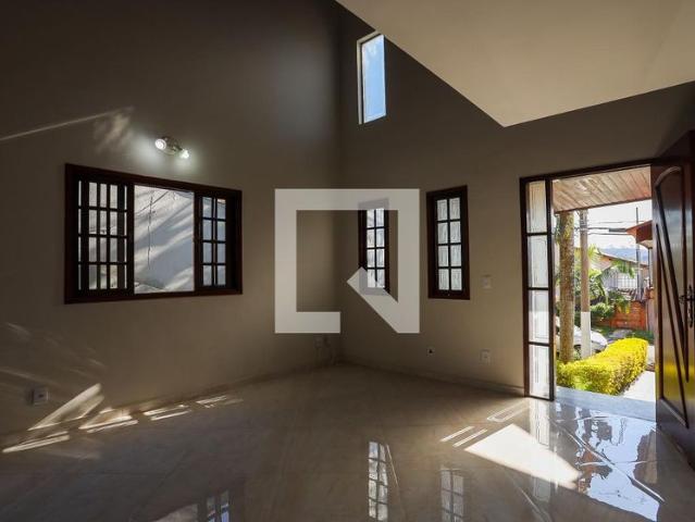 Casa aluguel em Região Imediata de São Paulo, Região Metropolitana de São Paulo