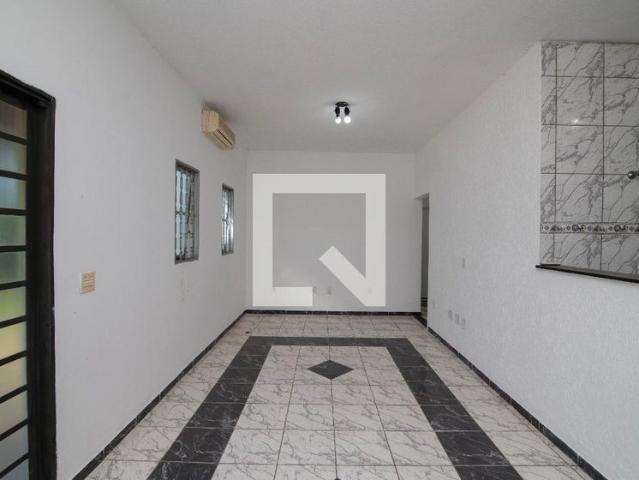 Casa aluguel em Condomínio Chácaras Grota Azul, Campinas