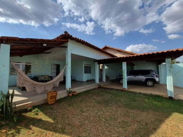 Casa venda em Região Geográfica Imediata do Distrito Federal, Região Integrada de Desenvolvimento do Distrito Federal e Entorno