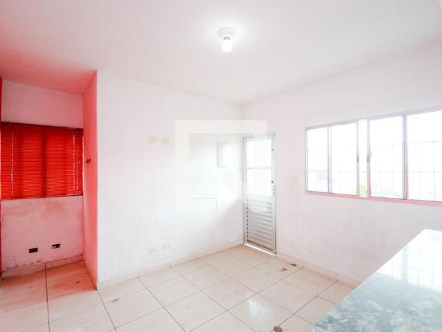 Casa aluguel em Distrito-sede de Guarulhos, Guarulhos