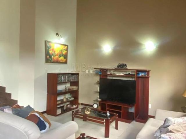 Casa venda em Região Imediata de Botucatu, Botucatu