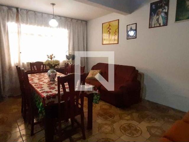 Casa aluguel em Região Imediata de São Paulo, Região Metropolitana de São Paulo