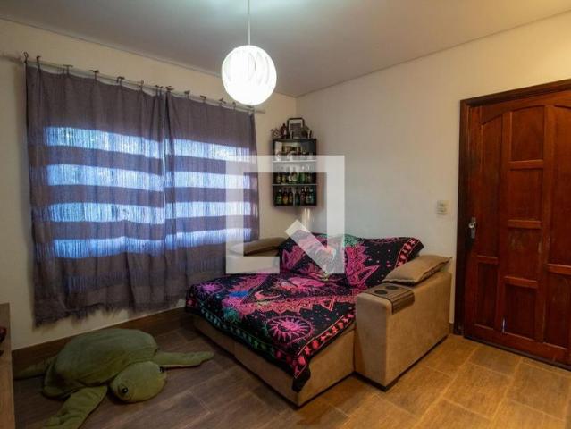 Casa aluguel em Taboão da Serra