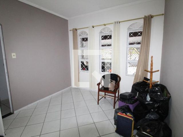 Casa aluguel em Região Imediata de São José dos Campos, Região Metropolitana do Vale do Paraíba e Litoral Norte
