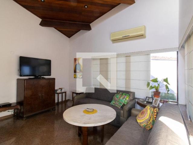 Casa aluguel em Região Imediata de Campinas, Região Metropolitana de Campinas