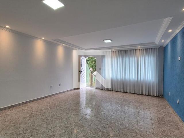 Casa aluguel em Região Imediata de São Paulo, Região Metropolitana de São Paulo