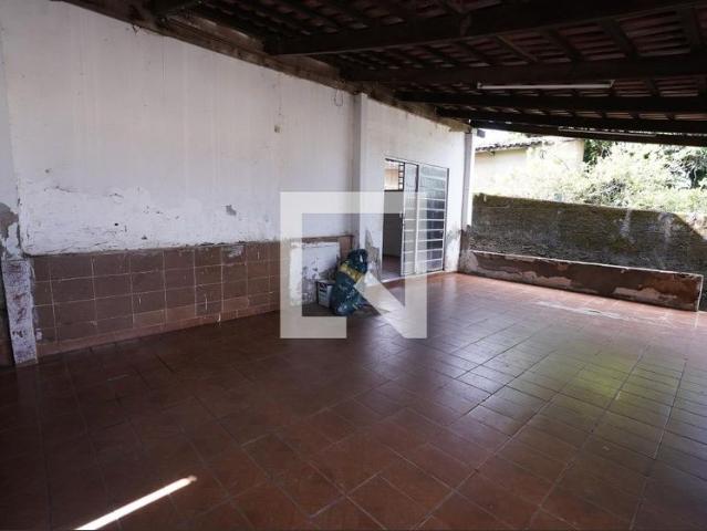 Casa aluguel em Região Geográfica Imediata de Goiânia, Goiânia
