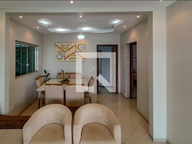 Casa aluguel em Região Geográfica Imediata de Belo Horizonte, Região Metropolitana de Belo Horizonte