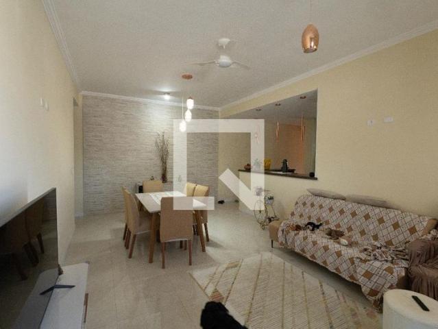 Casa aluguel em Região Imediata de São José dos Campos, Região Metropolitana do Vale do Paraíba e Litoral Norte