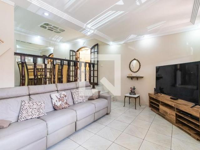 Casa aluguel em Região Imediata de São Paulo, Região Metropolitana de São Paulo