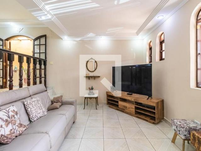 Casa aluguel em Região Imediata de São Paulo, Região Metropolitana de São Paulo