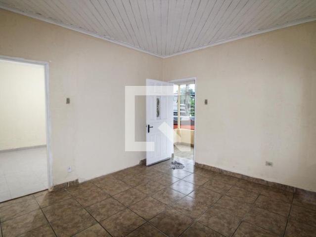 Casa aluguel em Região Imediata de São Paulo, Região Metropolitana de São Paulo