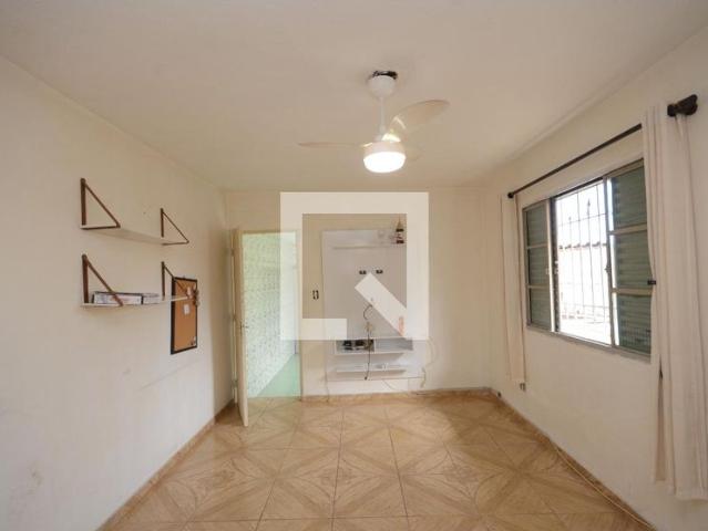 Casa aluguel em Piqueri, São Paulo