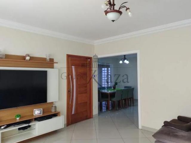Casa venda em Jardim Independência, Jacareí