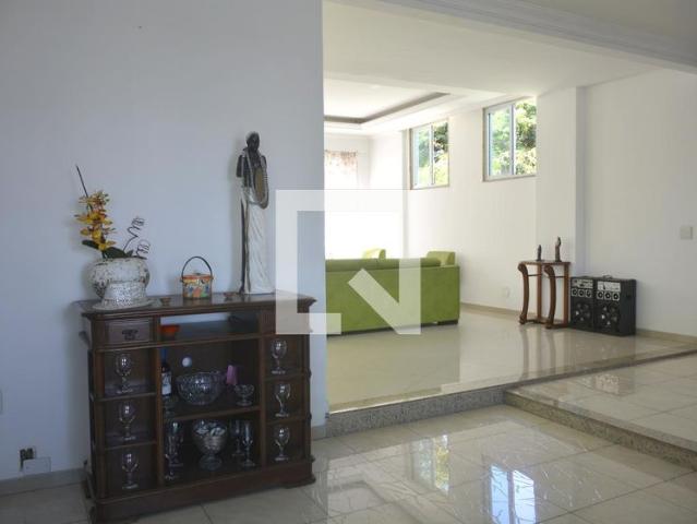 Casa aluguel em Região Geográfica Imediata do Rio de Janeiro, Região Metropolitana do Rio de Janeiro