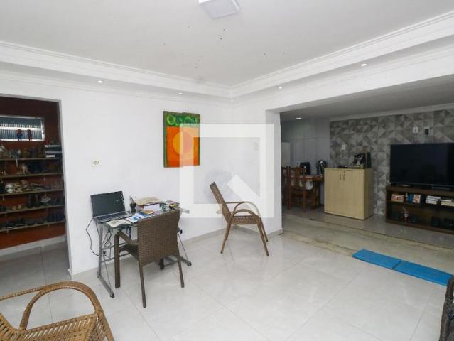 Casa aluguel em Região Imediata de São Paulo, Região Metropolitana de São Paulo