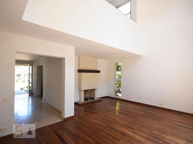 Casa aluguel em Região Imediata de São Paulo, Região Metropolitana de São Paulo