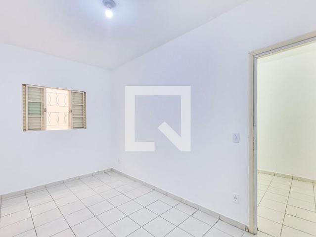 Casa aluguel em Região Imediata de São José dos Campos, Região Metropolitana do Vale do Paraíba e Litoral Norte