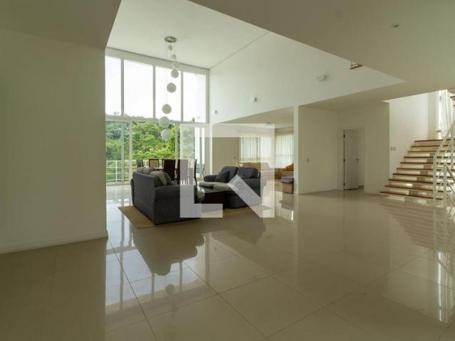 Casa aluguel em Região Imediata de São Paulo, Região Metropolitana de São Paulo