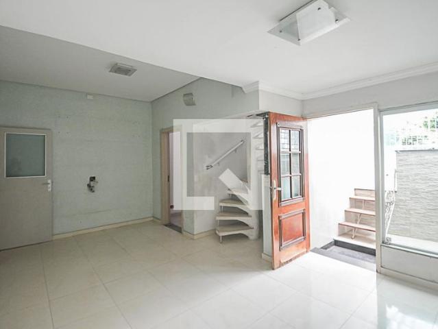 Casa aluguel em Região Imediata de São Paulo, Região Metropolitana de São Paulo