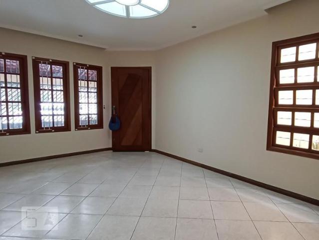 Casa aluguel em Região Imediata de São Paulo, Região Metropolitana de São Paulo