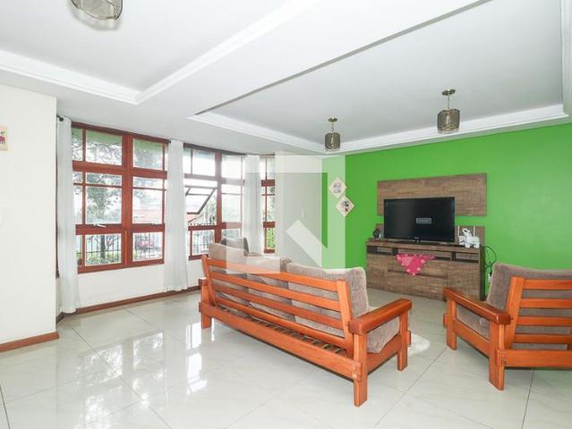 Casa aluguel em Porto Alegre, Jardim Itu