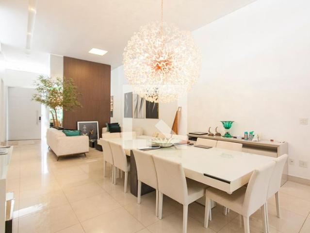 Casa aluguel em Região Geográfica Imediata de Uberlândia, Oliveira Fortes