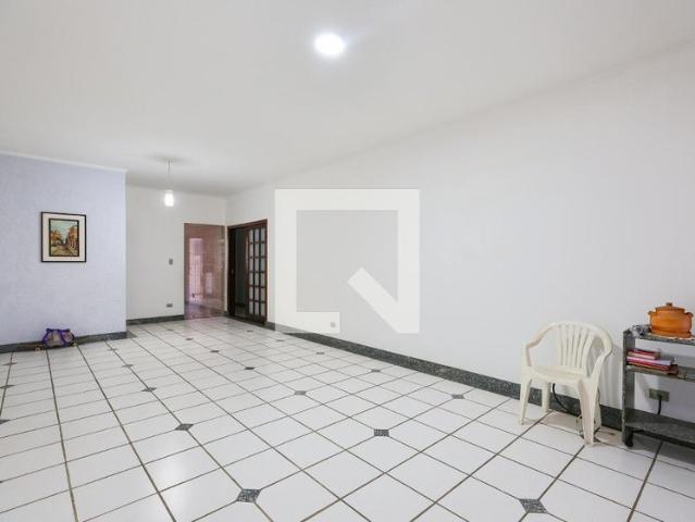 Casa aluguel em Região Imediata de São Paulo, Região Metropolitana de São Paulo