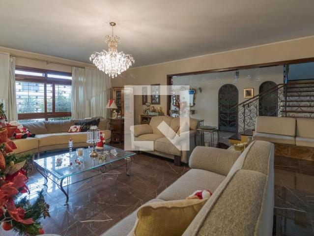 Casa aluguel em Região Geográfica Imediata de Porto Alegre, Região Metropolitana de Porto Alegre