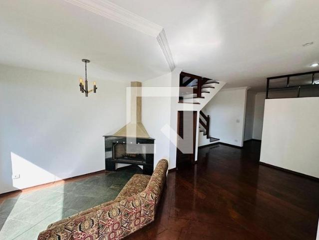 Casa aluguel em Região Imediata de São Paulo, Região Metropolitana de São Paulo