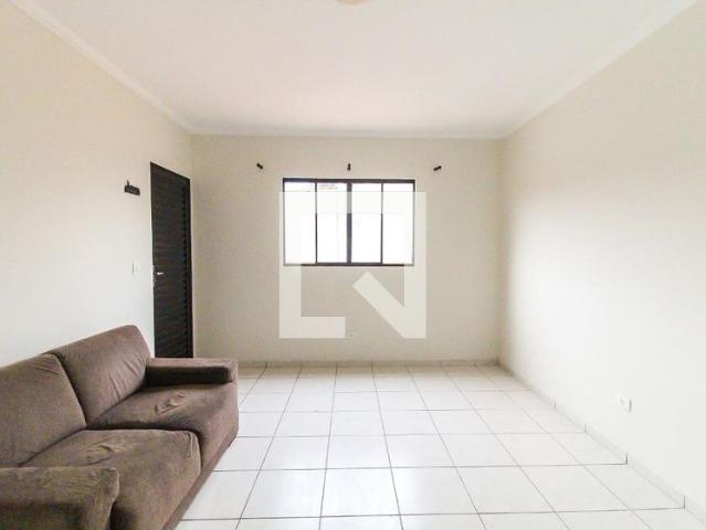Casa aluguel em Região Imediata de São Paulo, Região Metropolitana de São Paulo