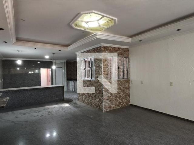 Casa aluguel em Região Imediata de São Paulo, Região Metropolitana de São Paulo