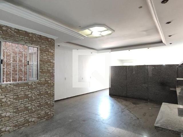 Casa aluguel em Lajeado, Ferraz de Vasconcelos