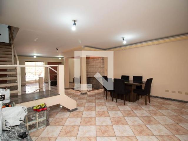 Casa aluguel em Região Imediata de São Paulo, Região Metropolitana de São Paulo