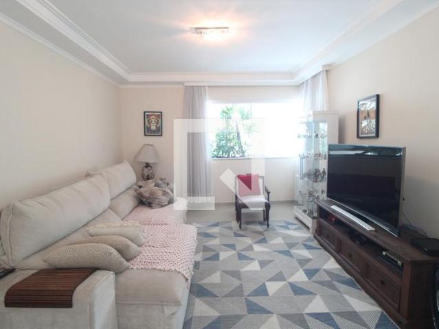 Casa aluguel em Cidade Ademar, São Paulo