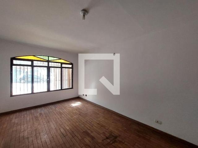 Casa aluguel em Região Imediata de São Paulo, Região Metropolitana de São Paulo