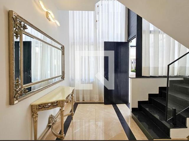Casa aluguel em Região Imediata de São Paulo, Região Metropolitana de São Paulo